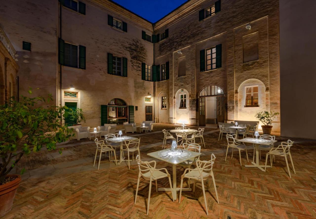 Castello Di Monterado Hotel Exterior foto