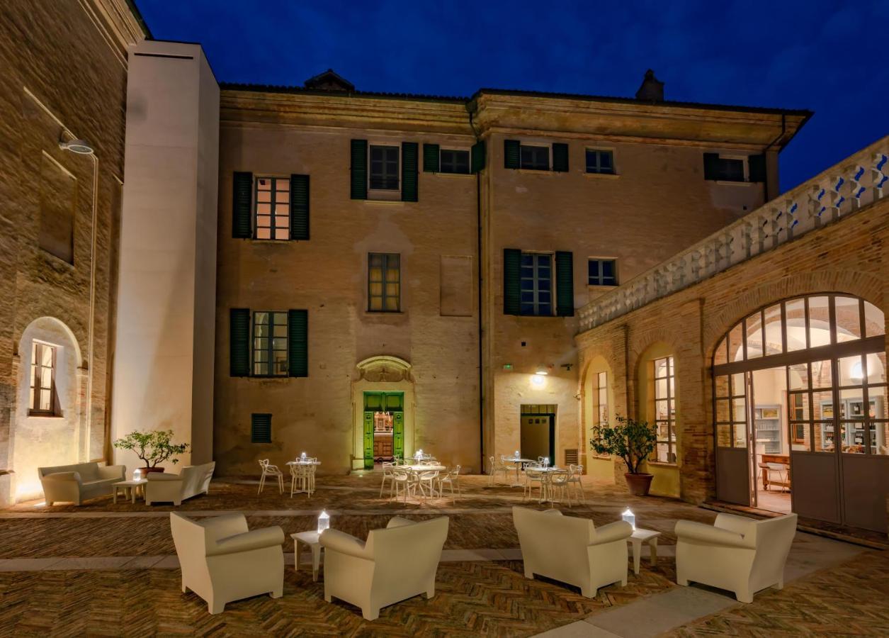 Castello Di Monterado Hotel Exterior foto